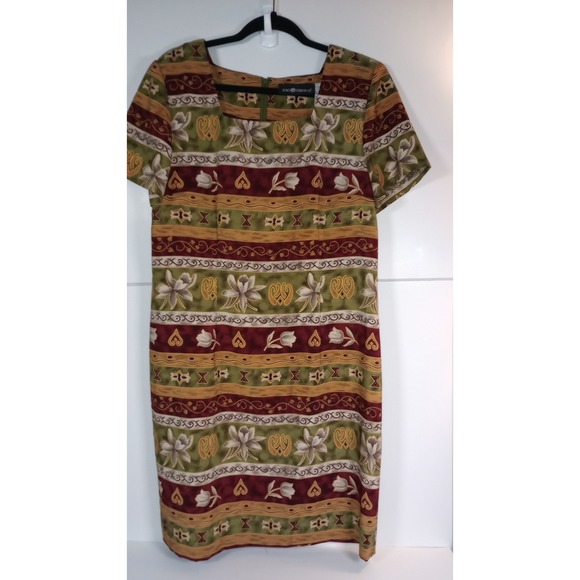 Sag Harbor Dresses & Skirts - Sag Harbor Tall Garden Print Shift Dress 14 Square Neck Short Sleeve Zip Back
